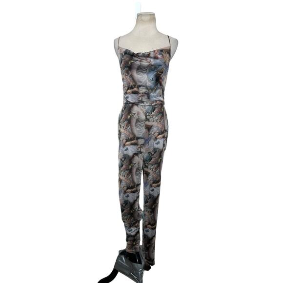 PrettyLittleThings  sleeveless fitted jumpsuit size 8 - Picture 1 of 12